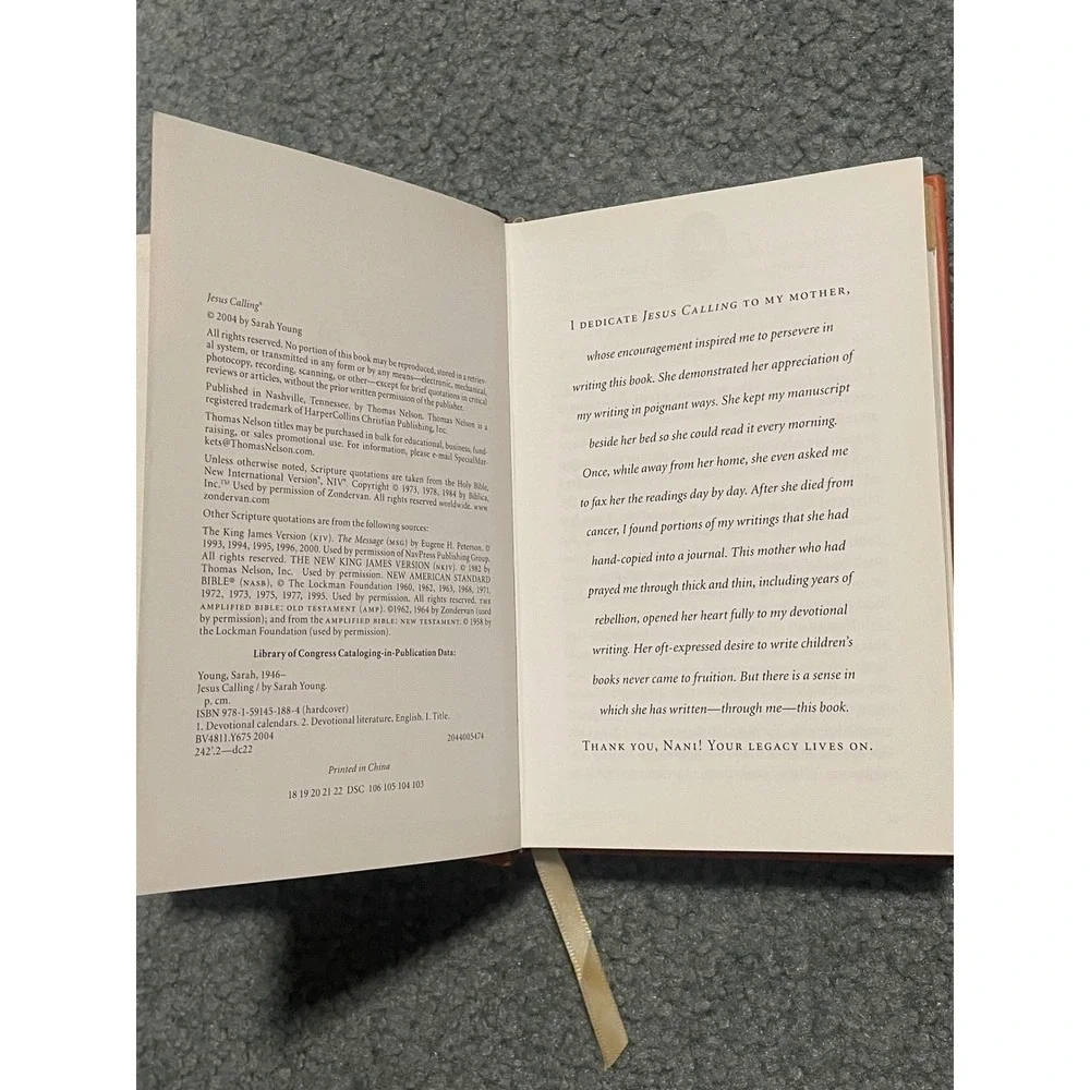Jesus Calling Book and Desk Daily Devotional Calendar by Sarah Young